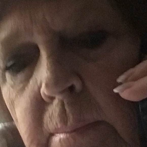 Meet your Posher, Ruth - Picture 1 of 1